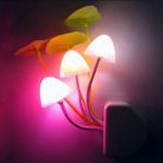 AVATAR Mushroom LED Small Night Light with Seven Colors NY-M001